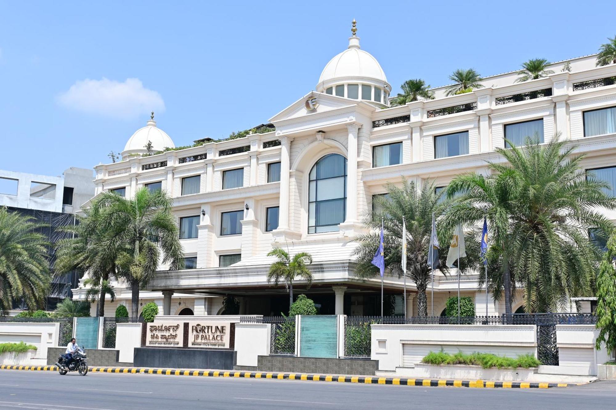 Fortune Jp Palace, Mysore - Member Itc Hotels' Group Extérieur photo Diamond Island Hotel