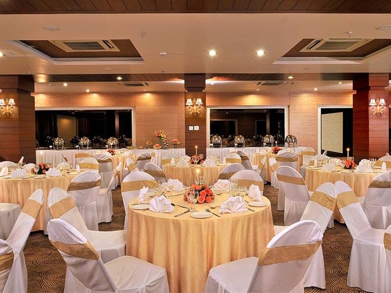 Fortune Jp Palace, Mysore - Member Itc Hotels' Group Extérieur photo Banquet Hall
