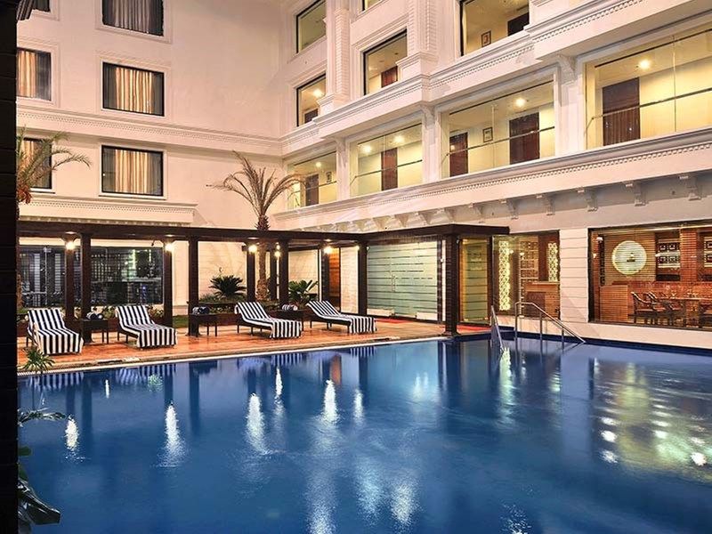 Fortune Jp Palace, Mysore - Member Itc Hotels' Group Extérieur photo The pool at the hotel