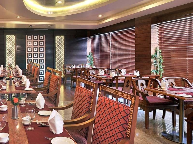 Fortune Jp Palace, Mysore - Member Itc Hotels' Group Extérieur photo The restaurant